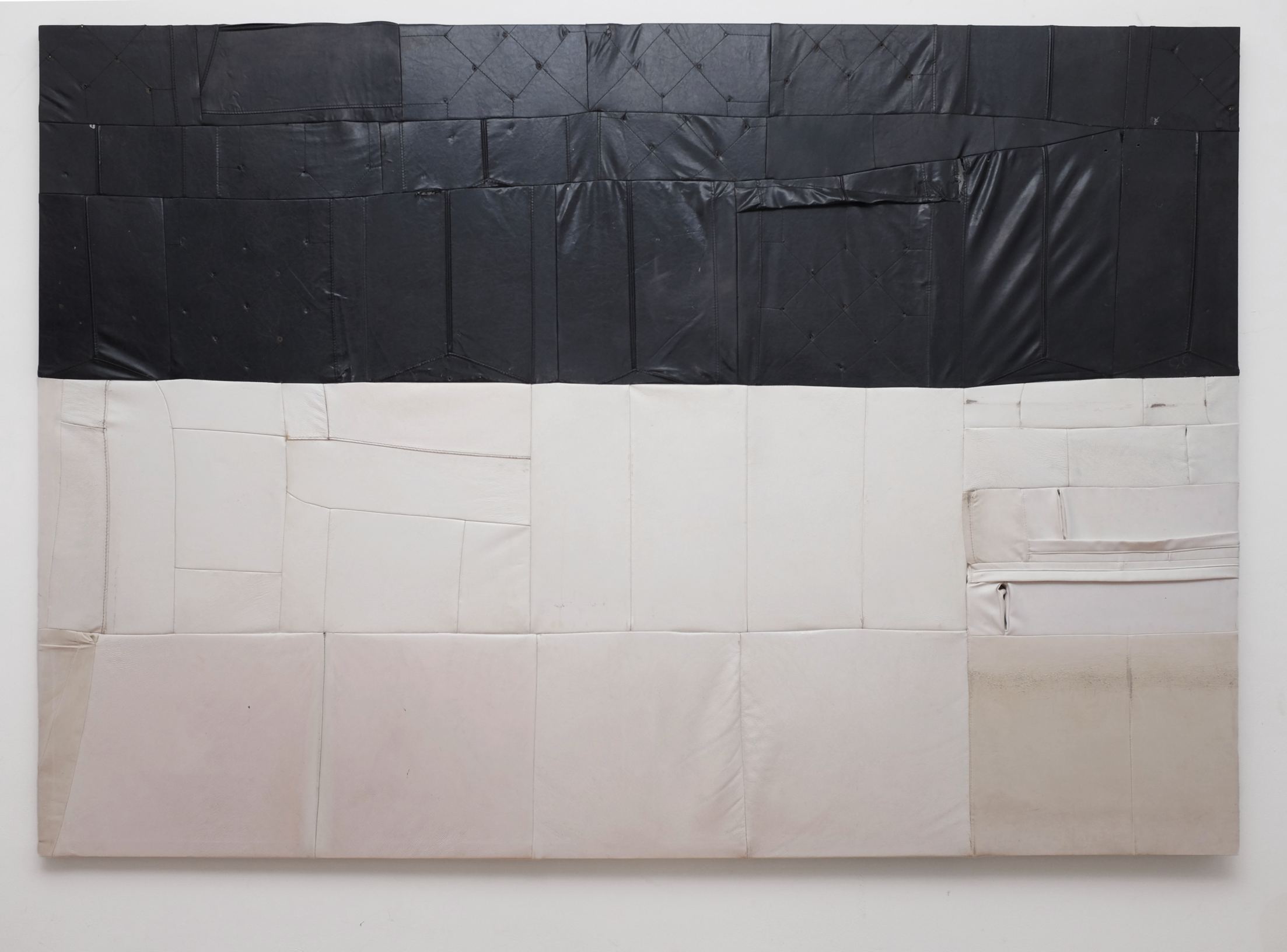 Collezione Nancy Delroi, Hause Der Kunst Exhibition, installtion view