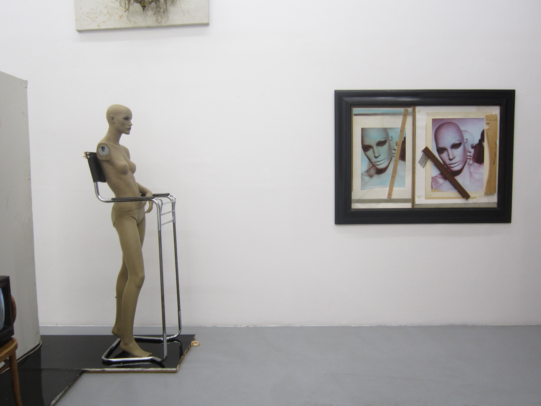 Collezione Nancy Delroi,Les qualités serieus, Gallery handout