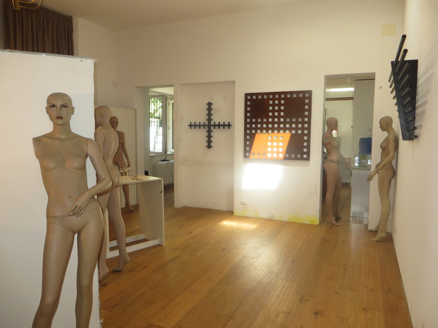 Collezione Nancy Delroi, Merante e Riggio, installation view 3